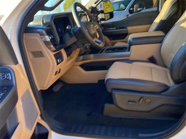 Used 2026 Ford F250 Lariat w/ Chrome Package image 11