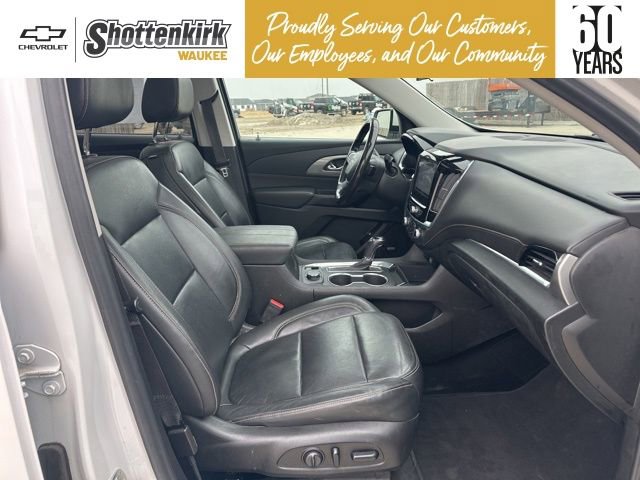 Used 2019 Chevrolet Traverse LT w/ LT Premium Package image 14