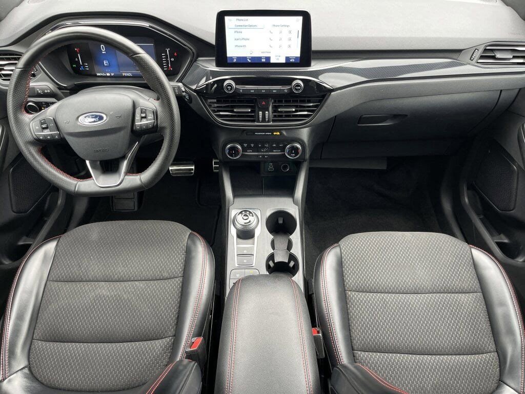 Used 2024 Ford Escape ST-Line image 2