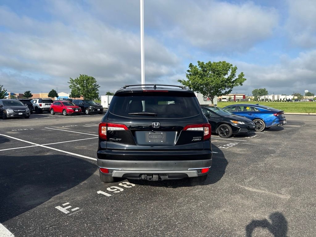 Used 2019 Honda Pilot Touring image 6