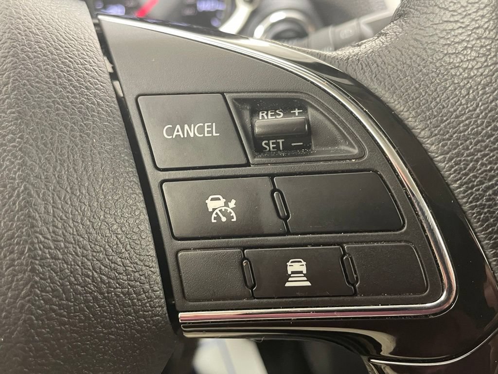 Used 2025 Mitsubishi Eclipse Cross SE AWD/4WD image 30