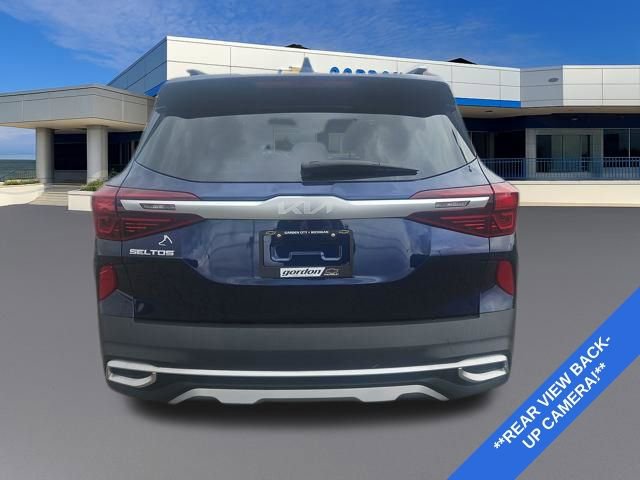 Used 2023 Kia Seltos EX image 4
