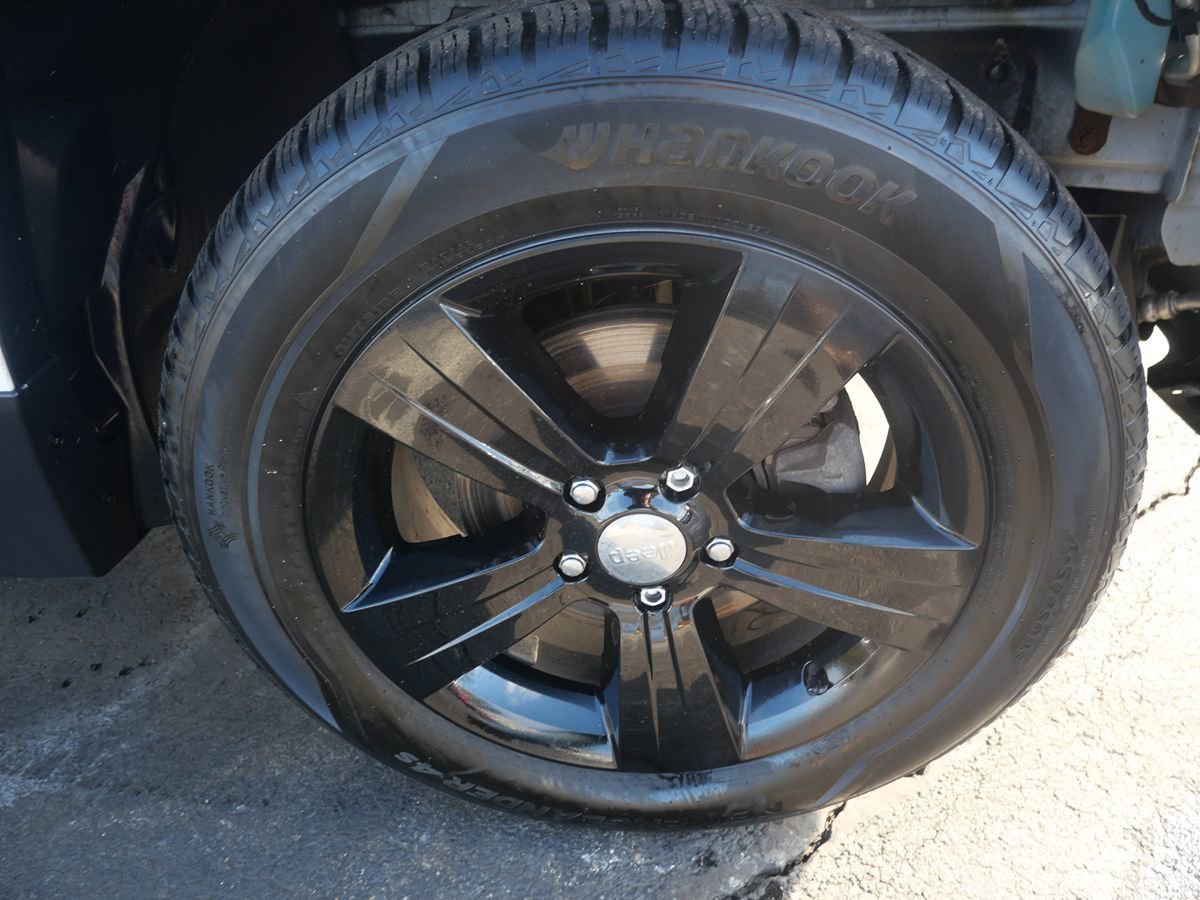 Used 2016 Jeep Patriot High Altitude AWD/4WD image 35
