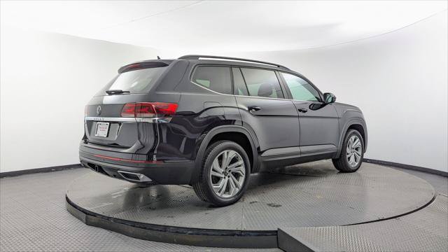 Used 2022 Volkswagen Atlas SE w/ Panoramic Sunroof Package FWD image 8