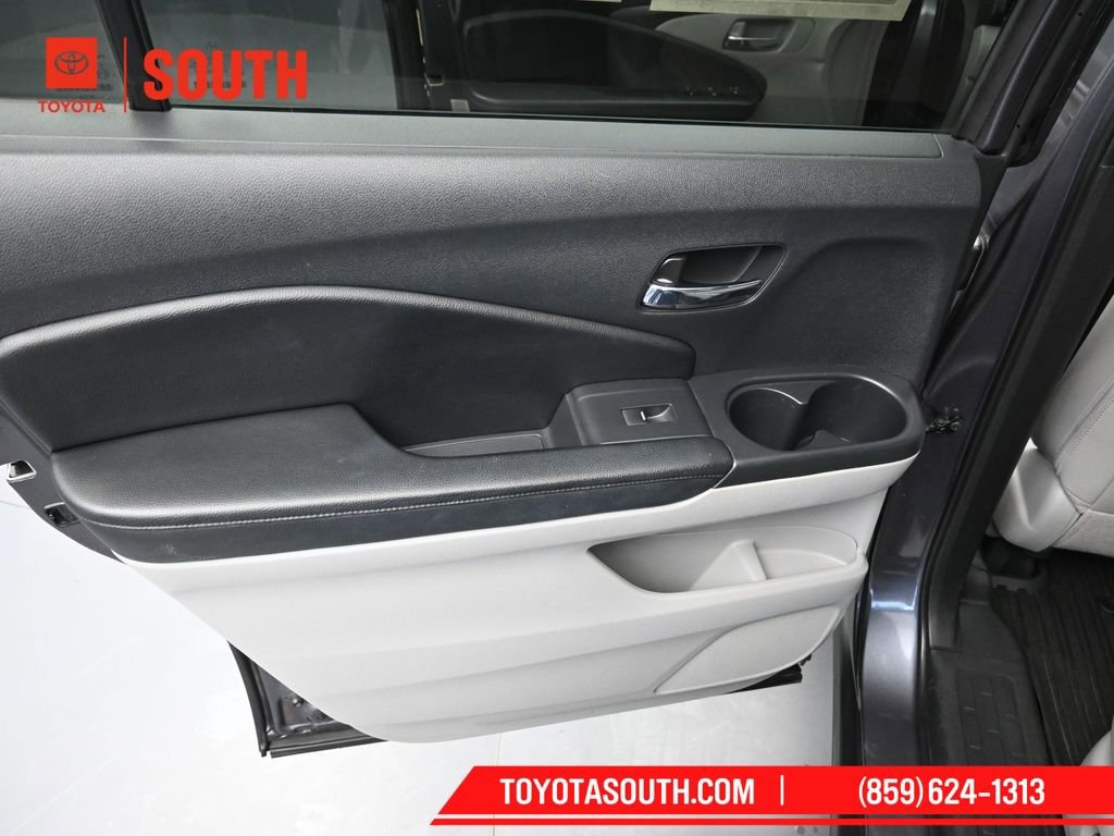 Used 2016 Honda Pilot EX-L image 27