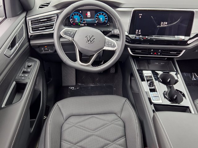 New 2026 Volkswagen Atlas Cross Sport SE FWD image 7