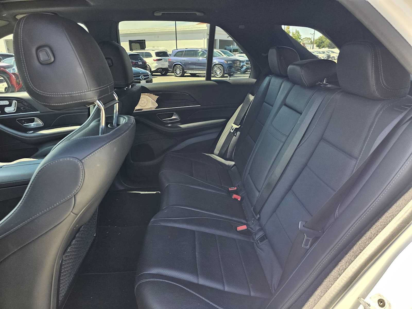 Used 2021 Mercedes-Benz GLE 350 w/ Premium Package image 16