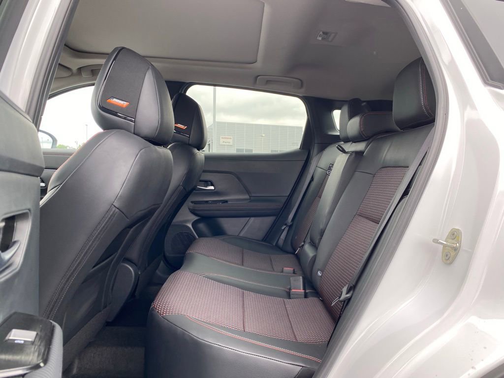 New 2025 Nissan Kicks SR w/ SR Premium Package image 13