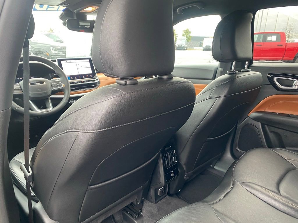 Used 2024 Jeep Compass Limited w/ Elite Group image 29