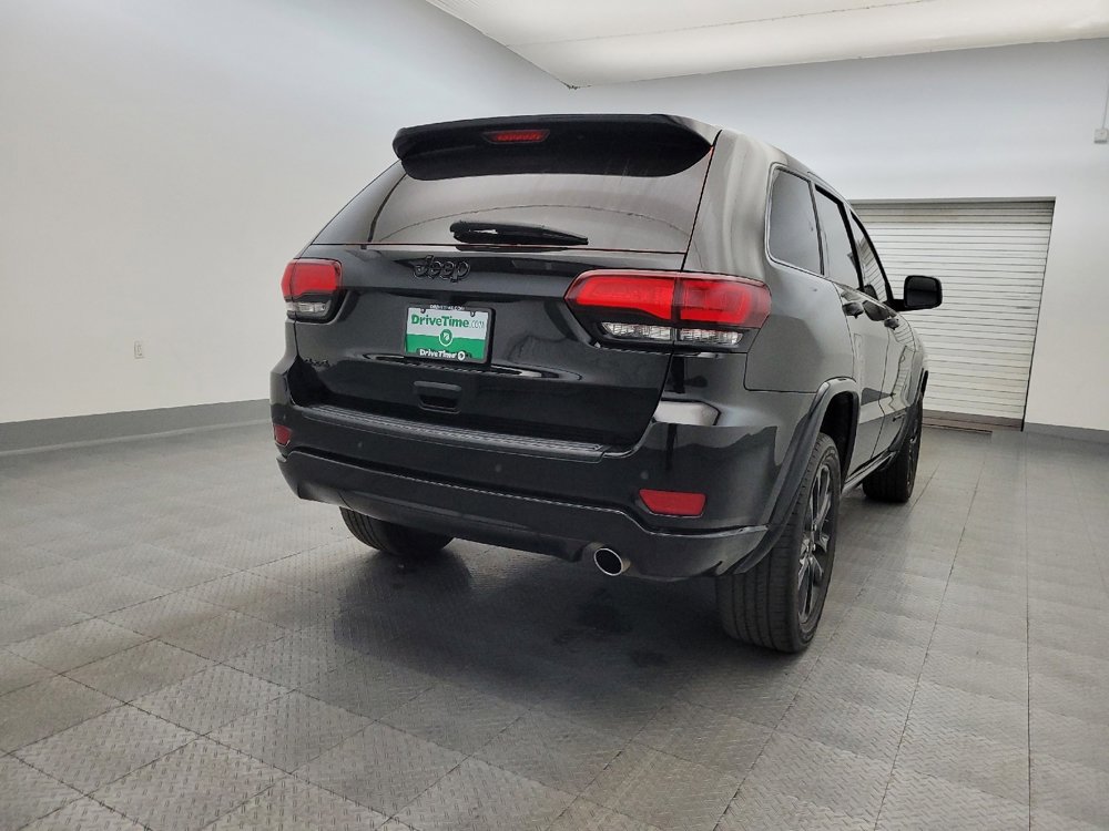 Used 2020 Jeep Grand Cherokee Altitude image 7