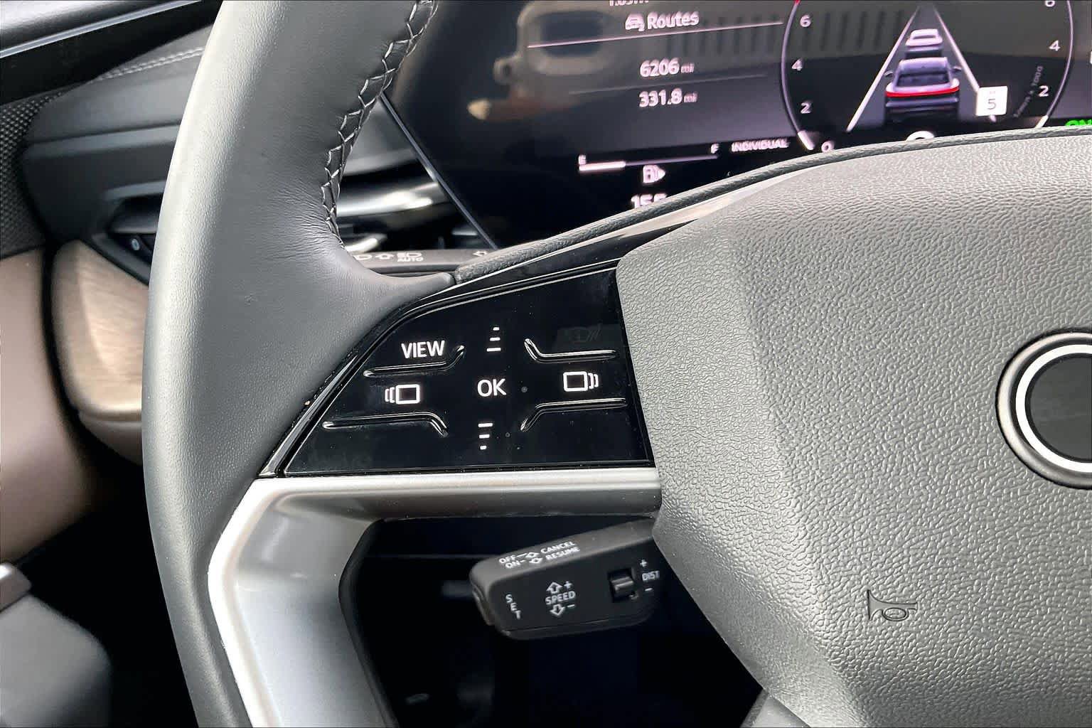 Used 2025 Audi Q5 Premium w/ Convenience Package AWD/4WD image 24