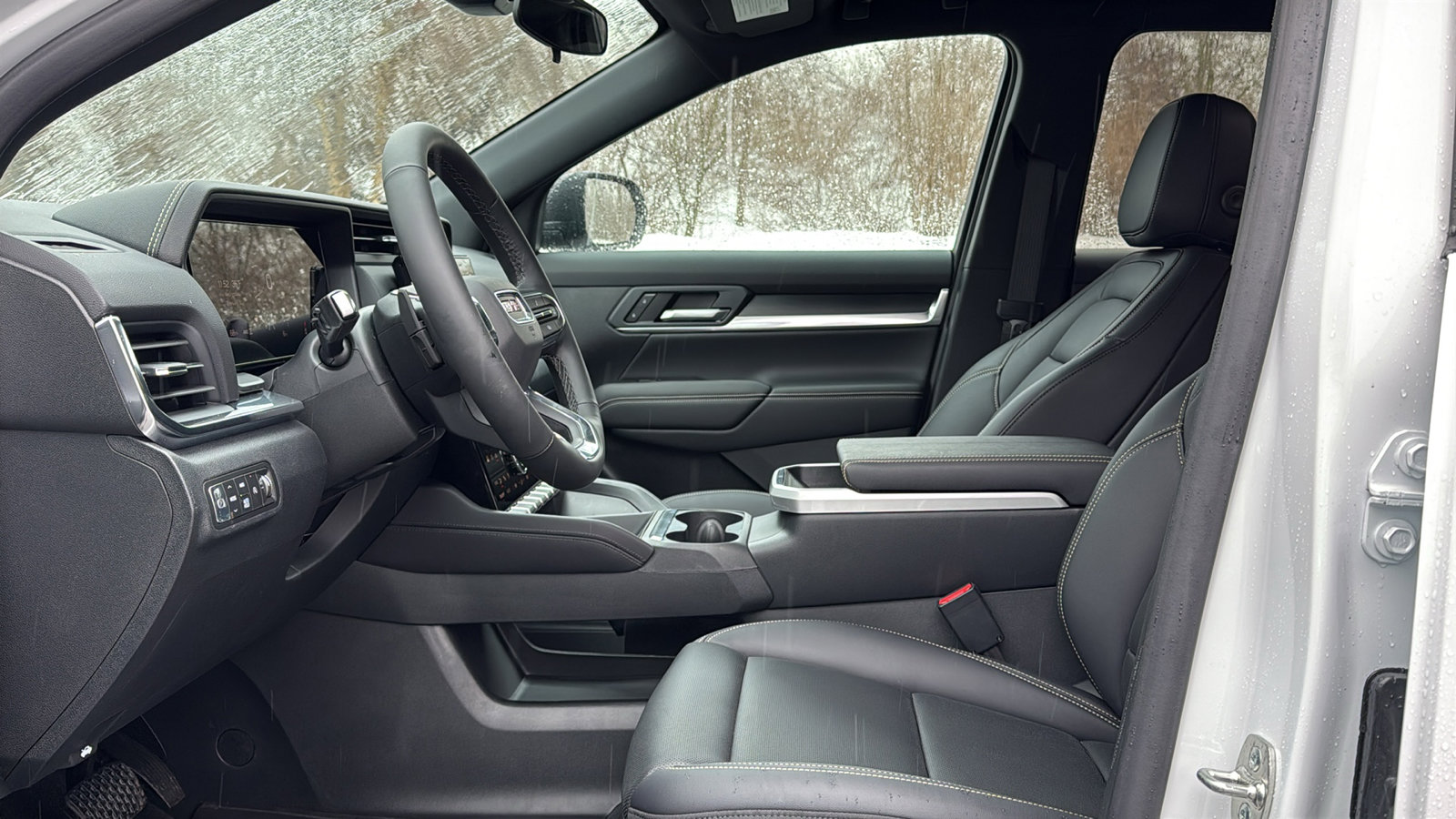 New 2026 GMC Terrain Elevation w/ Elevation Premium Package image 7