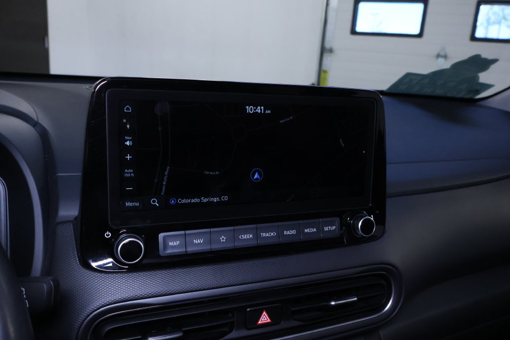 Used 2023 Hyundai Kona Limited AWD/4WD image 28
