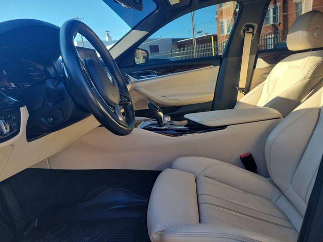 Used 2020 BMW 540i xDrive image 25