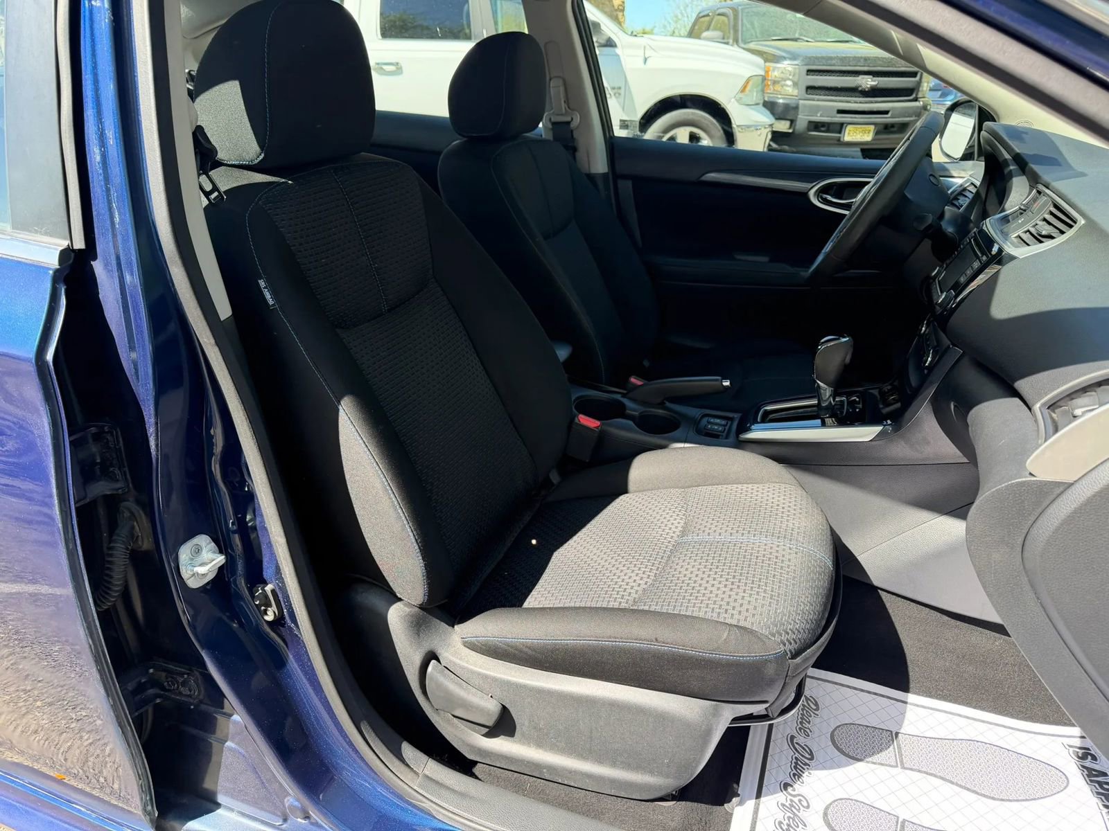 Used 2016 Nissan Sentra SR FWD image 15