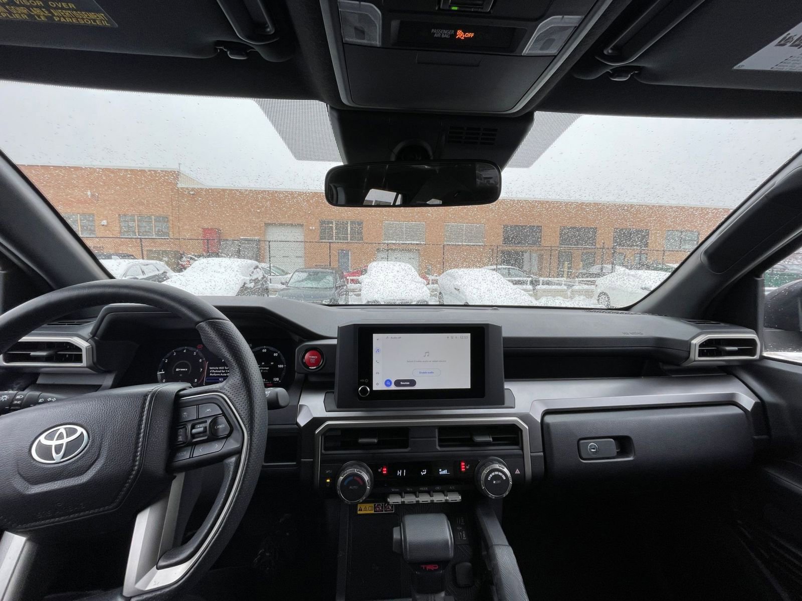 Used 2025 Toyota 4Runner TRD Off-Road image 32