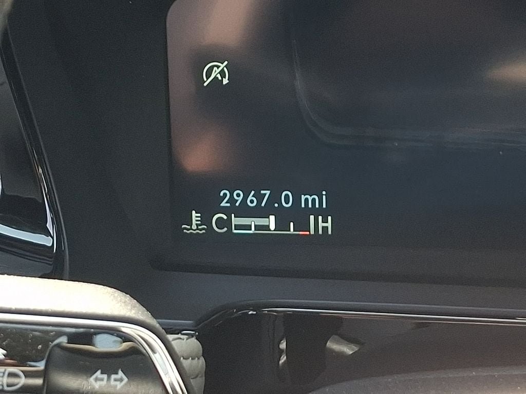 Certified 2025 Lincoln Corsair AWD image 20