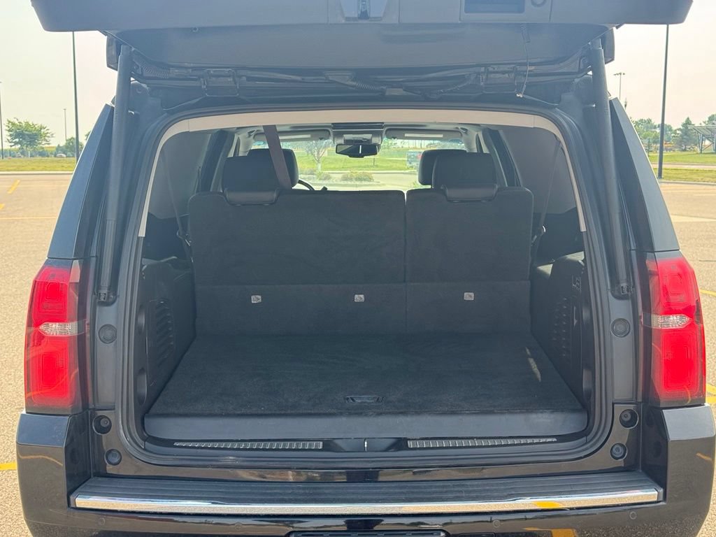 Used 2015 Chevrolet Suburban LTZ AWD/4WD image 36