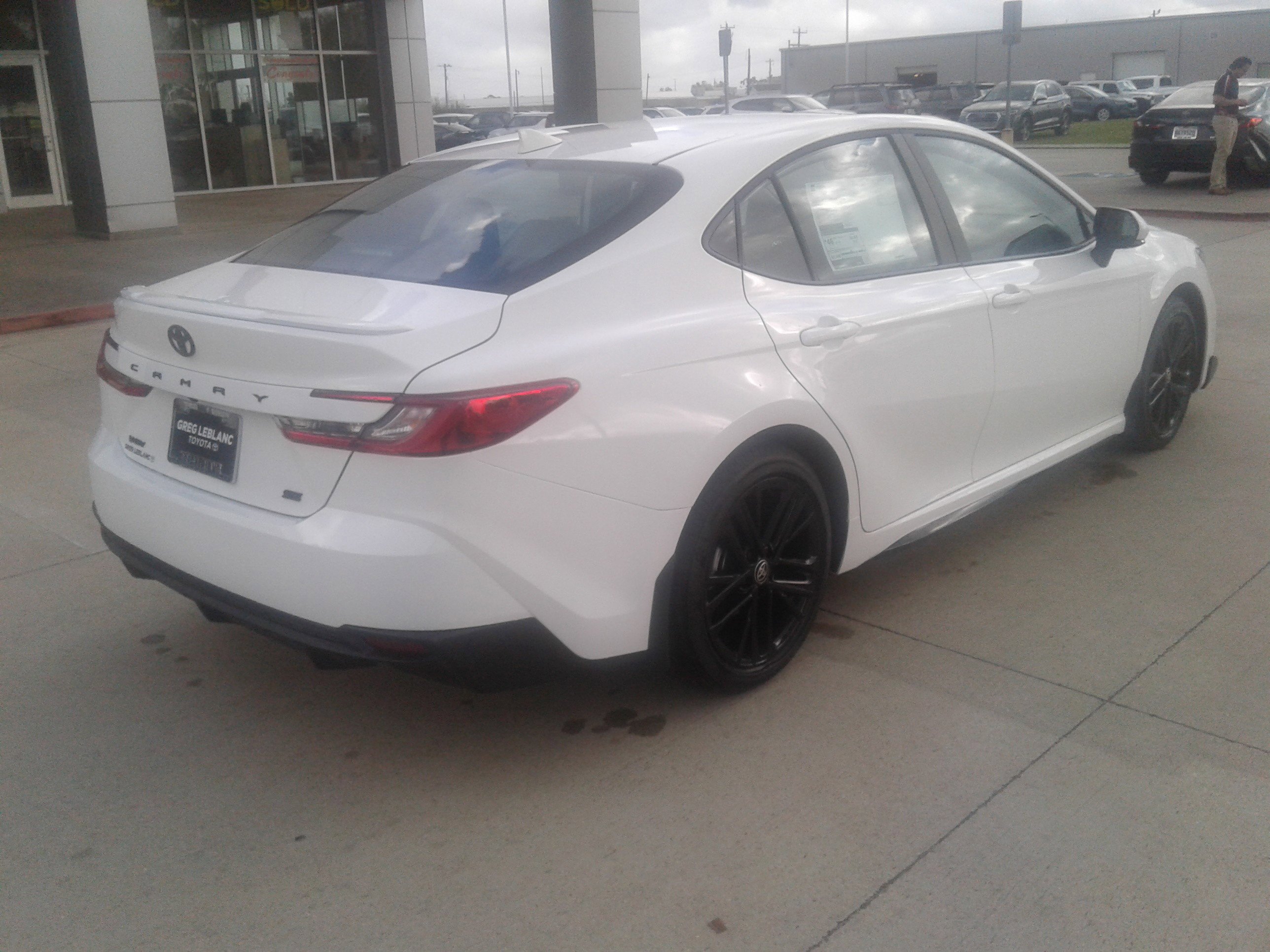 New 2026 Toyota Camry SE image 2