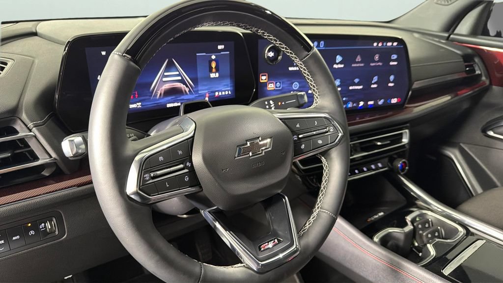Certified 2024 Chevrolet Traverse Z71 w/ Enhanced Driving Package AWD/4WD image 21