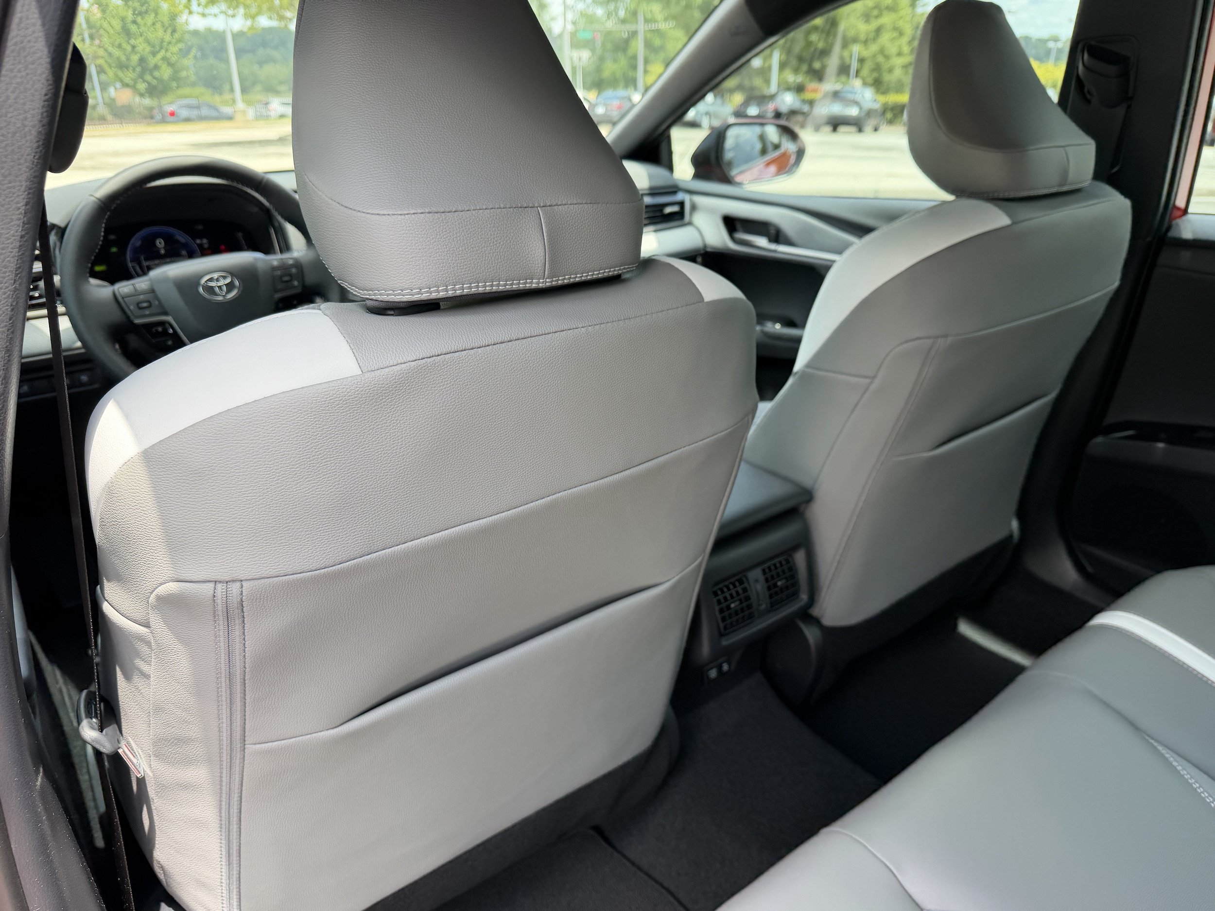New 2026 Toyota Camry SE FWD image 21