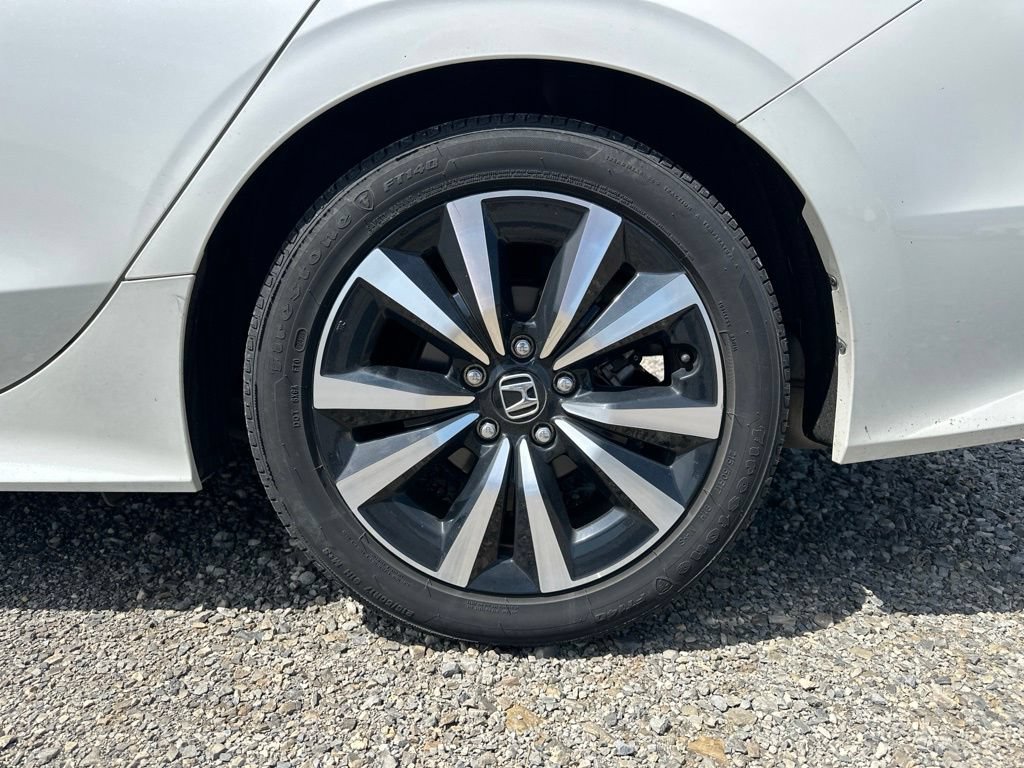 Used 2024 Honda Civic EX image 6