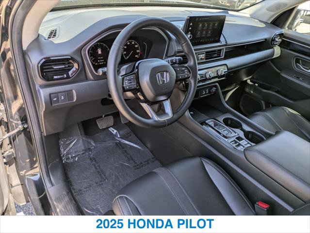 Certified 2025 Honda Pilot EX-L image 14