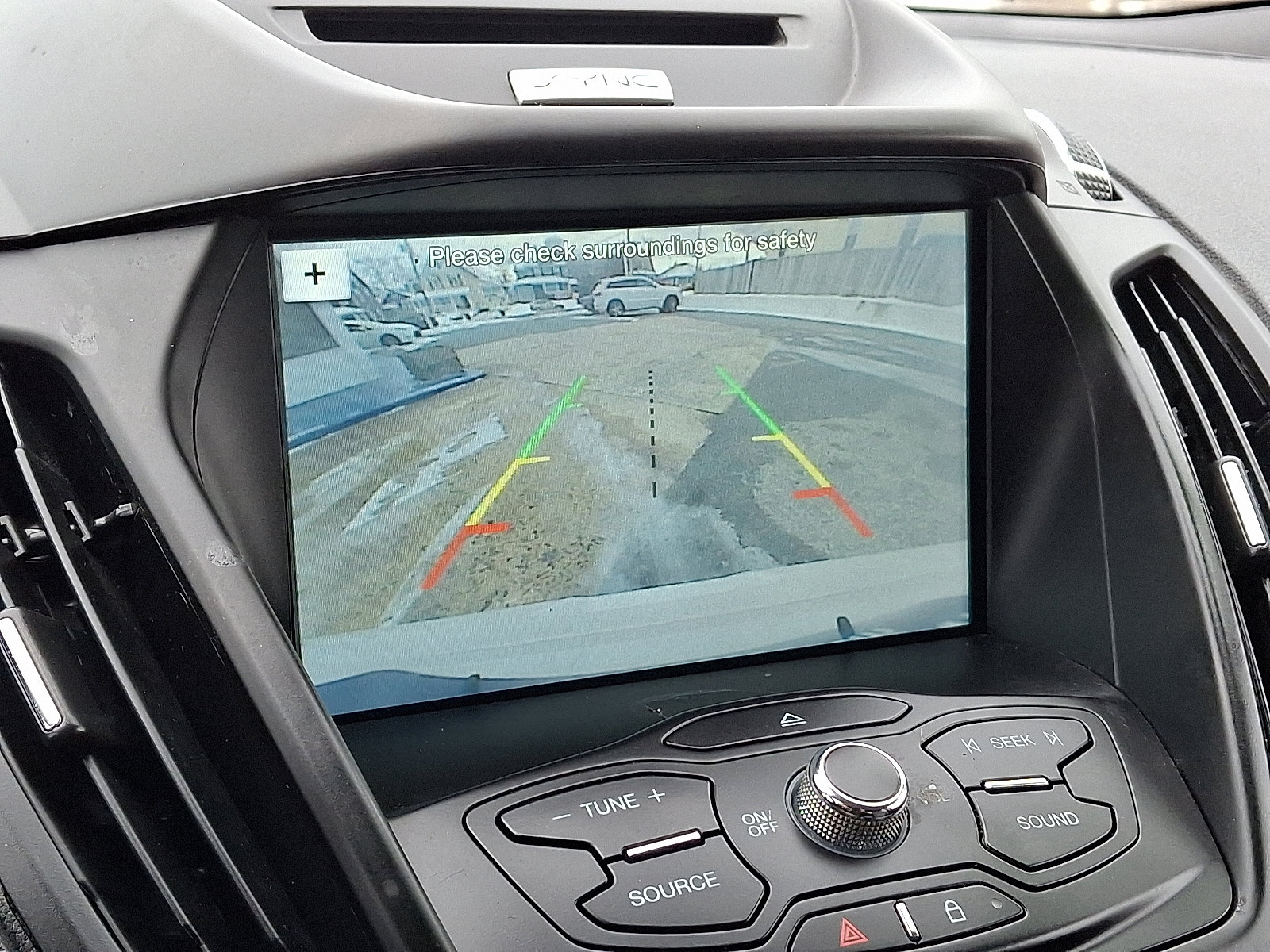 Used 2016 Ford Escape SE w/ Equipment Group 201A image 19