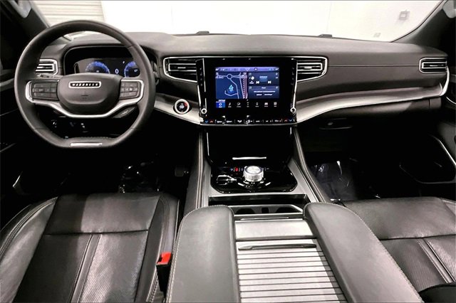 Used 2024 Jeep Wagoneer Series II image 14