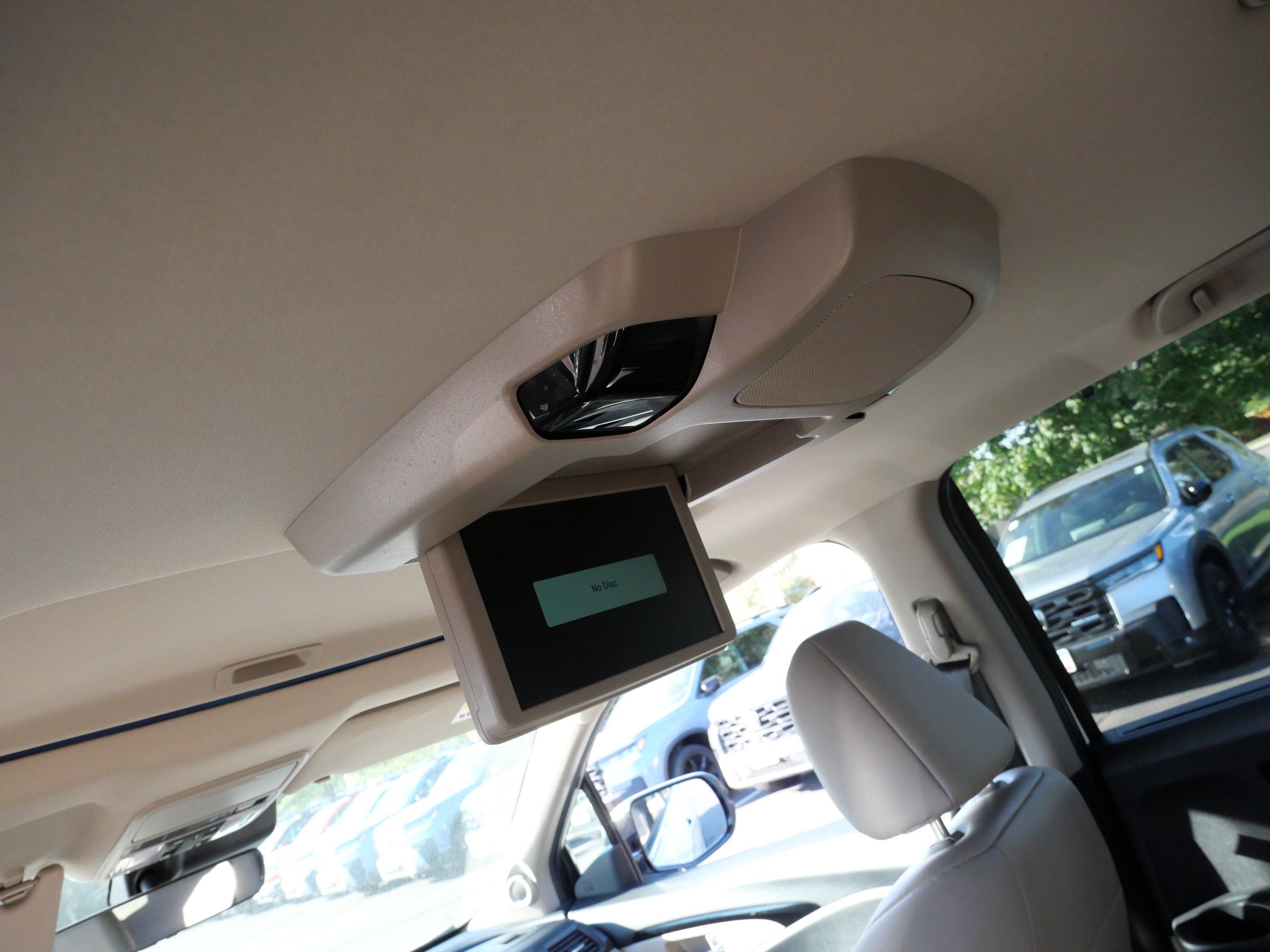 Used 2019 Honda Pilot Touring image 30