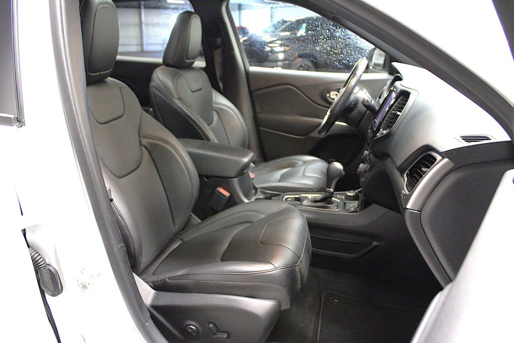 Certified 2020 Jeep Cherokee High Altitude AWD/4WD image 33