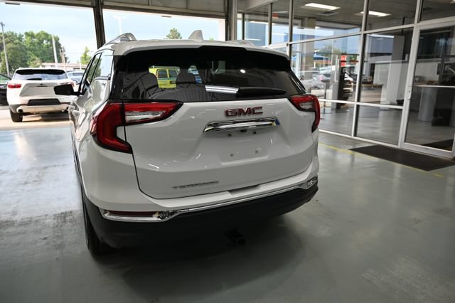 Used 2023 GMC Terrain SLT FWD image 6