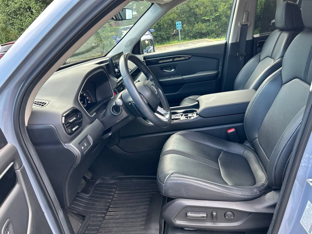 Used 2024 Honda Pilot Touring image 17
