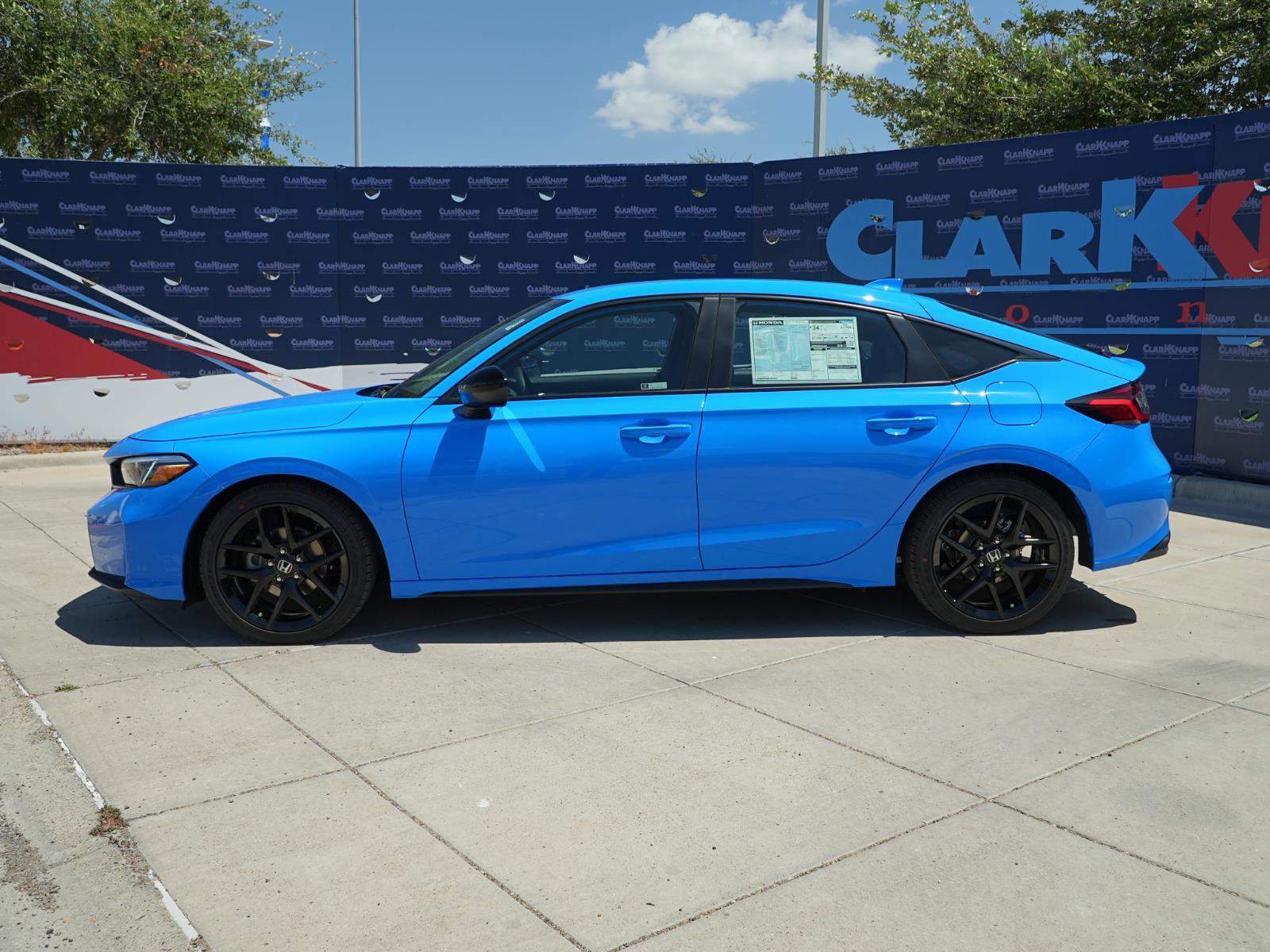 Used 2025 Honda Civic Sport image 10