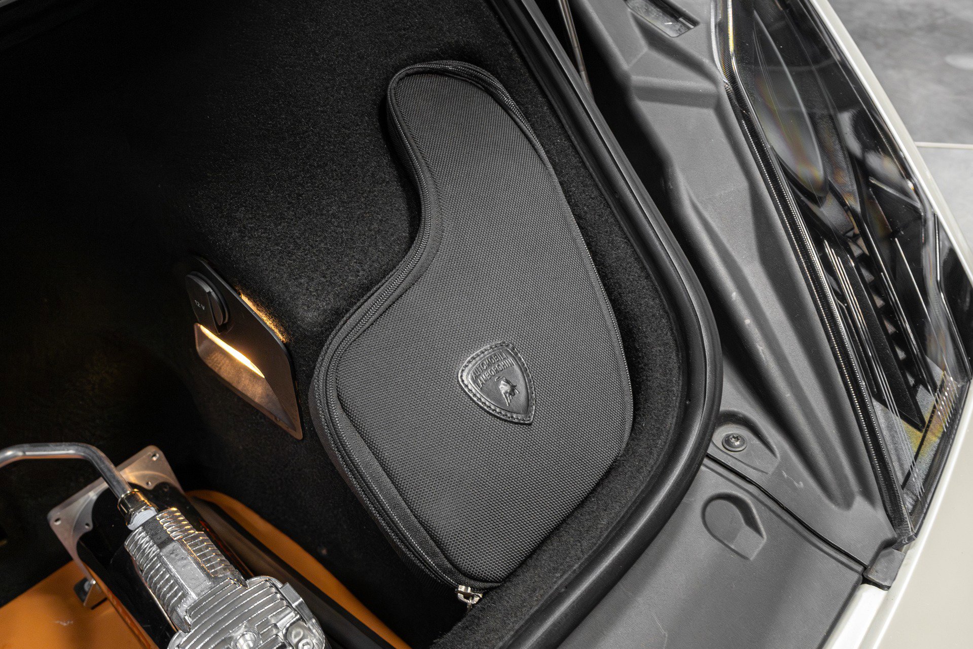 Used 2010 Lamborghini Gallardo LP 560-4 image 40