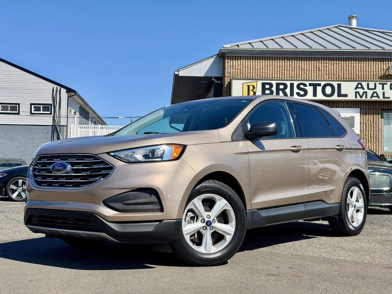 Used 2021 Ford Edge SE image 22