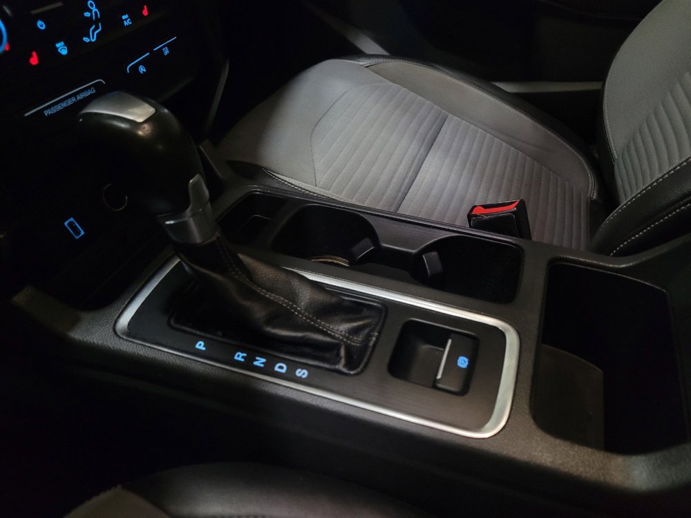 Used 2017 Ford Escape Titanium image 26