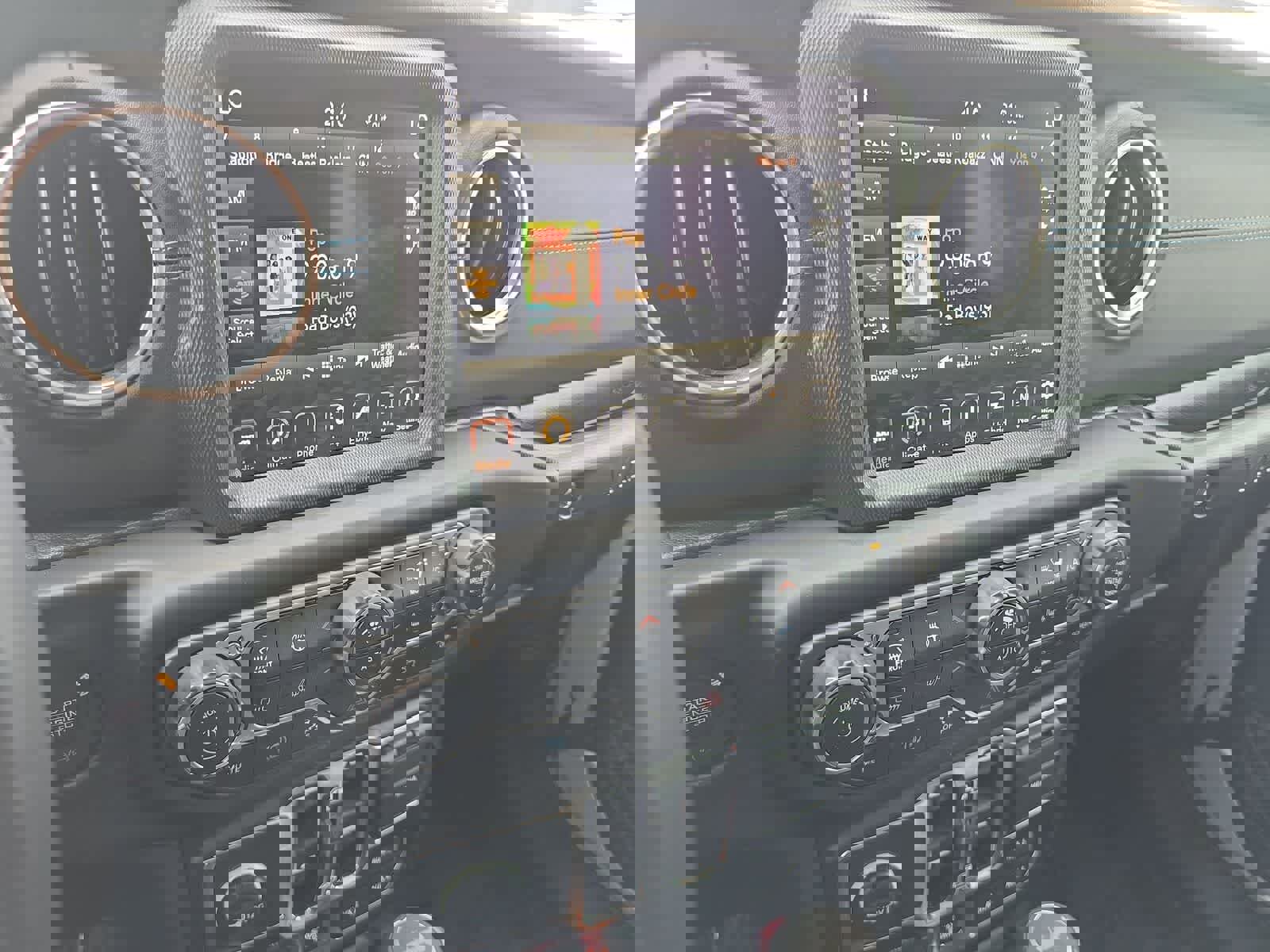 Used 2023 Jeep Wrangler Unlimited Rubicon 4xe w/ Cold Weather Group image 19