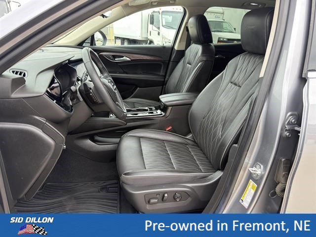 Certified 2021 Buick Envision Avenir w/ Technology Package II AWD/4WD image 15