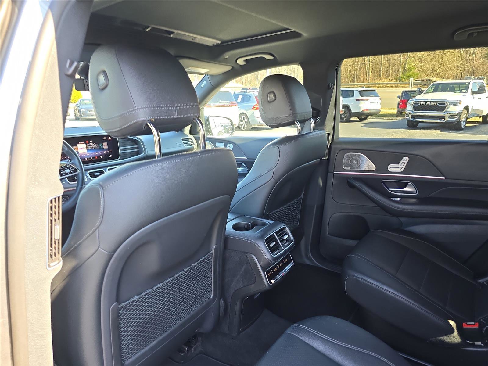 Used 2021 Mercedes-Benz GLS 450 4MATIC image 17