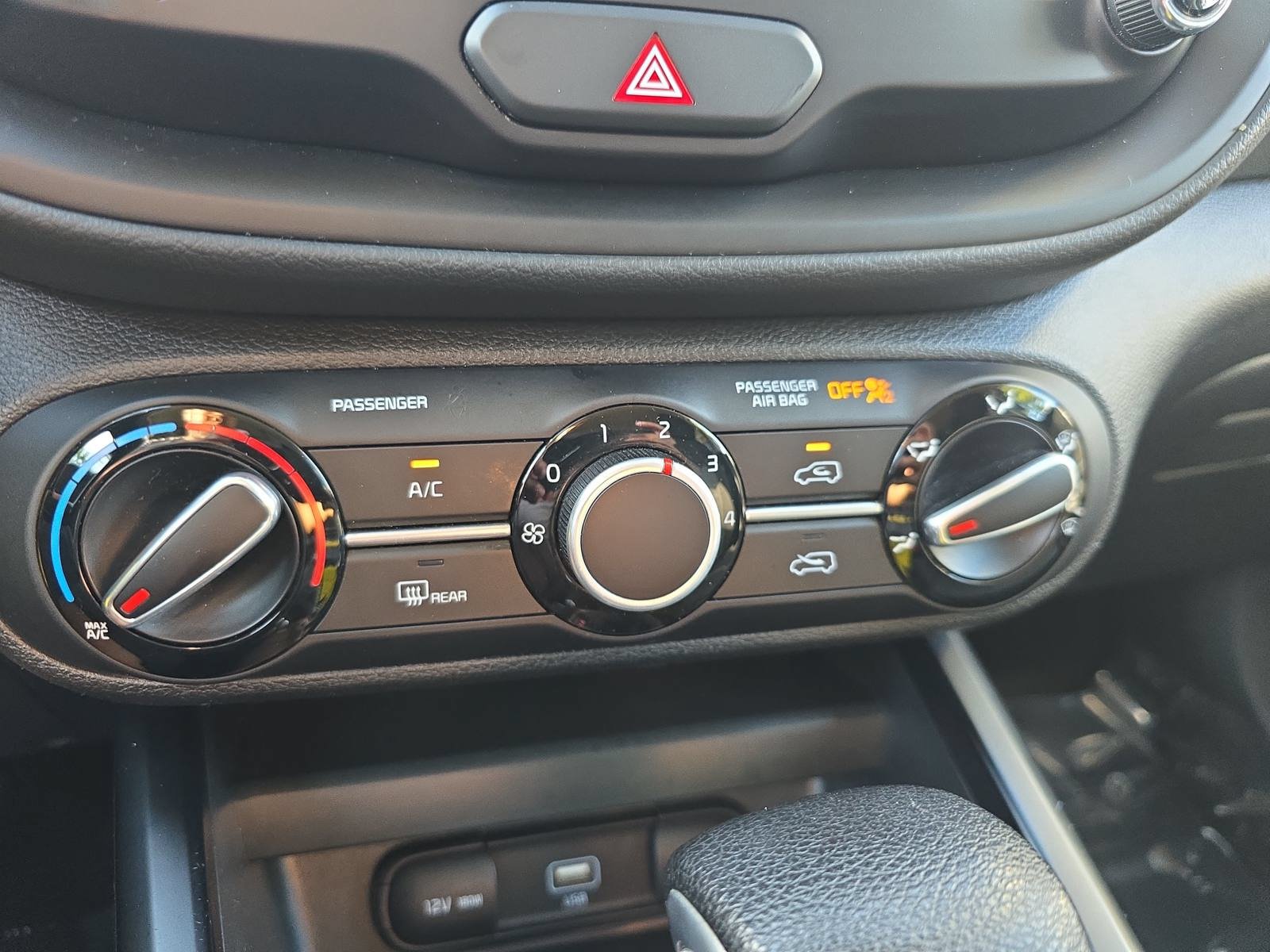 Used 2020 Kia Soul S FWD image 20