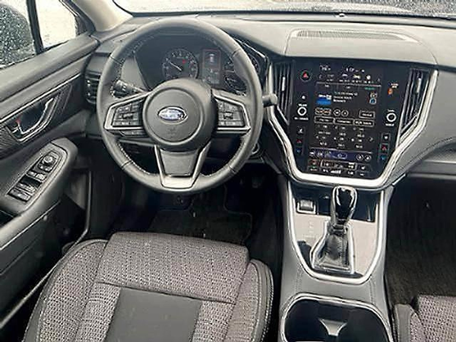 Certified 2025 Subaru Outback Premium AWD/4WD image 13