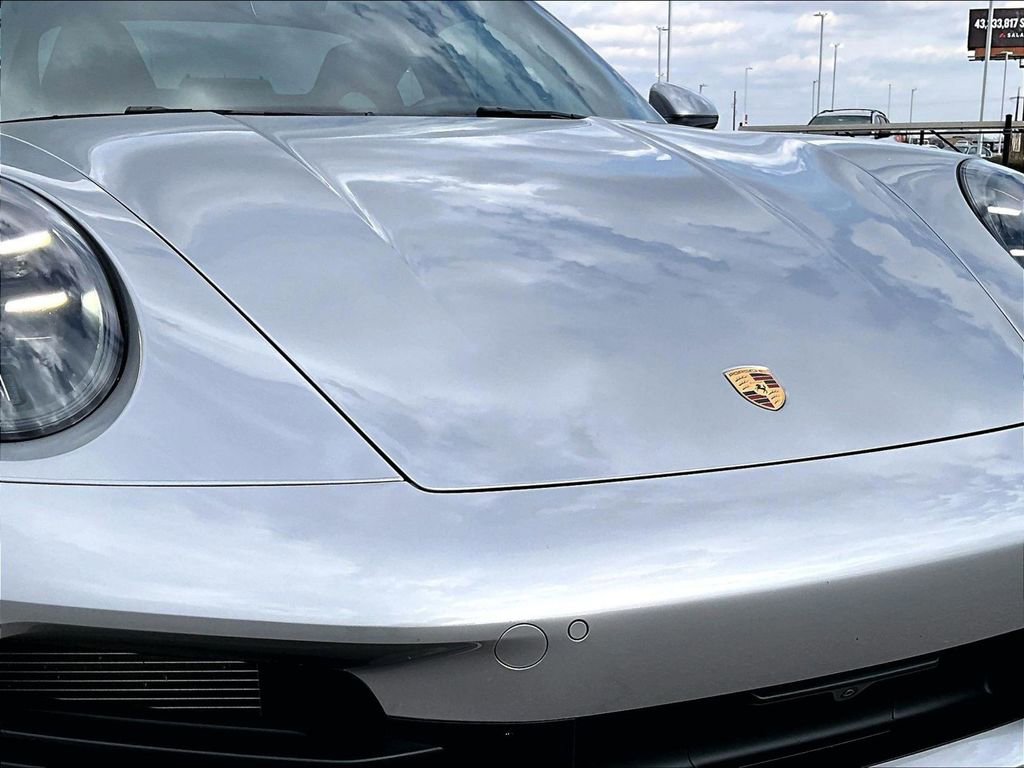 Used 2025 Porsche 911 Carrera image 20
