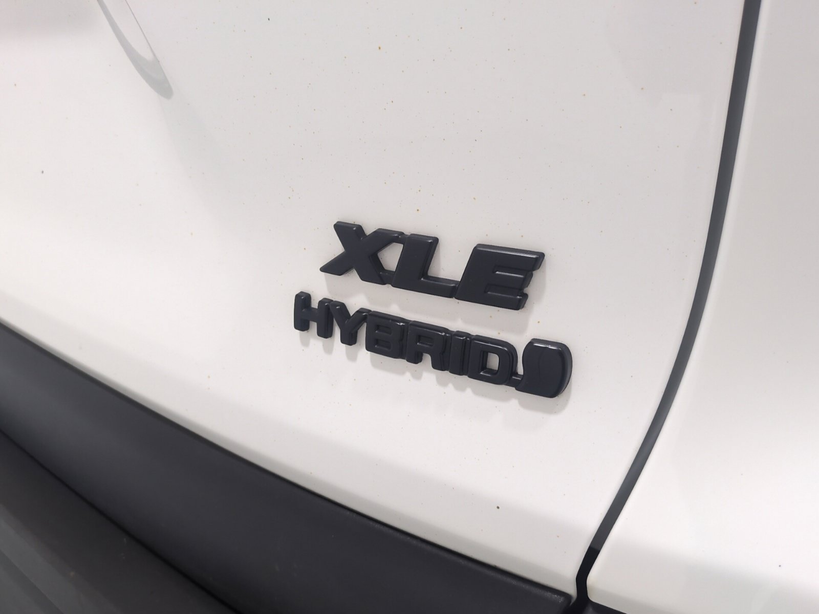 Used 2024 Toyota RAV4 XLE AWD/4WD image 4