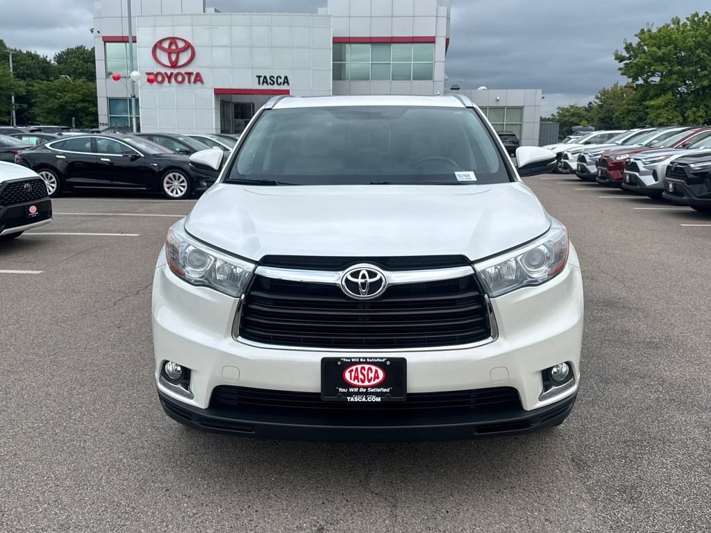 Used 2015 Toyota Highlander Limited AWD/4WD image 2