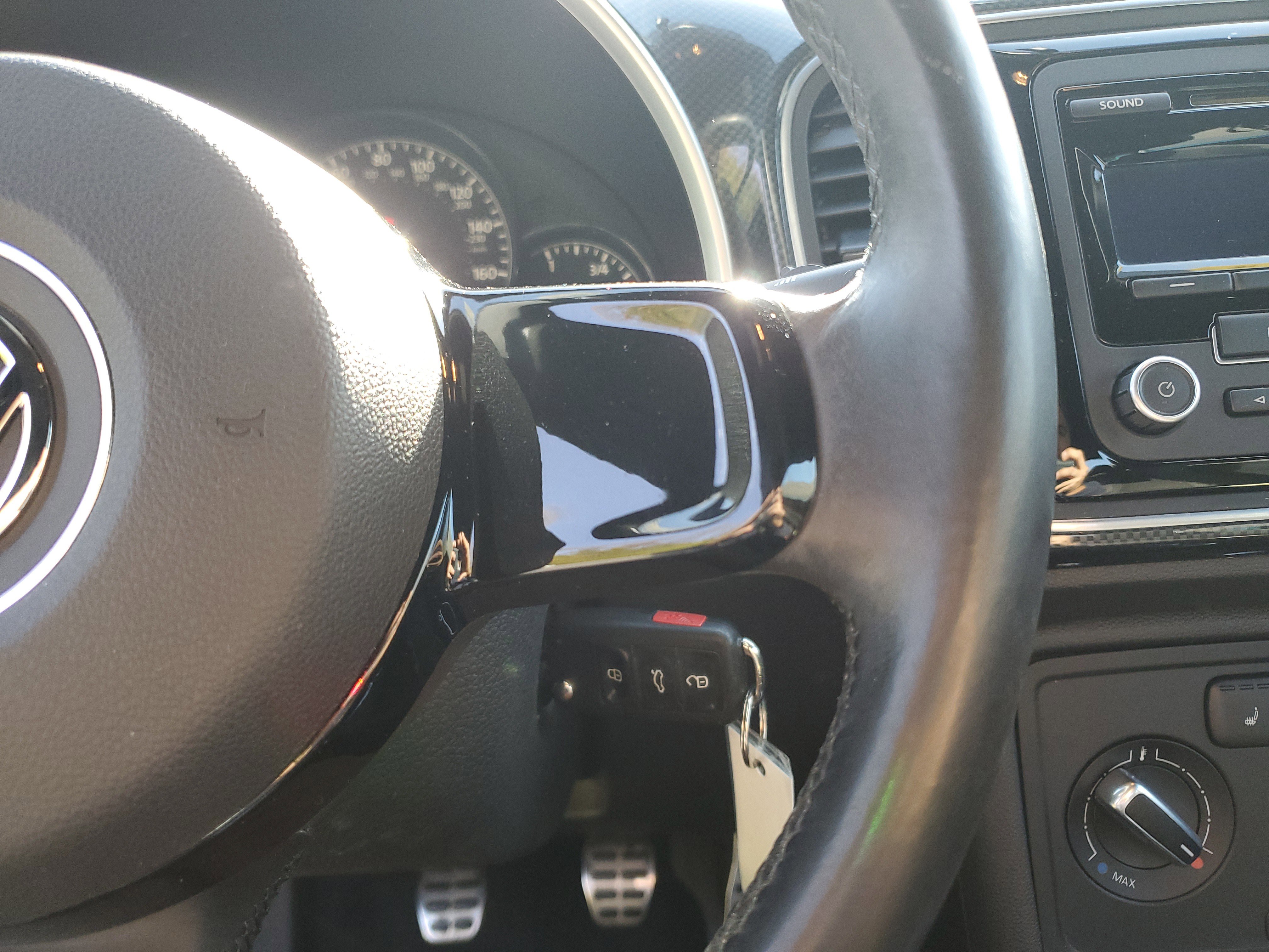 Used 2012 Volkswagen Beetle 2.0T image 14