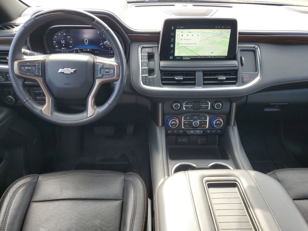 Used 2023 Chevrolet Suburban High Country w/ Advanced Technology Package image 28