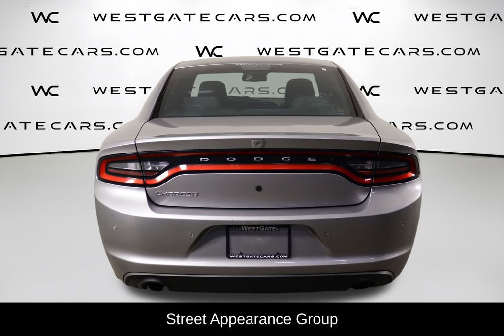 Used 2016 Dodge Charger Police w/ Street Appearance Group RWD image 4