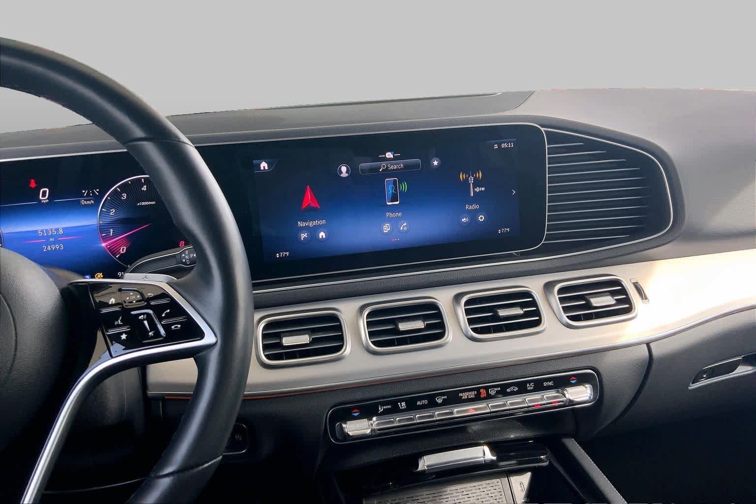 Used 2025 Mercedes-Benz GLE 350 4MATIC image 7