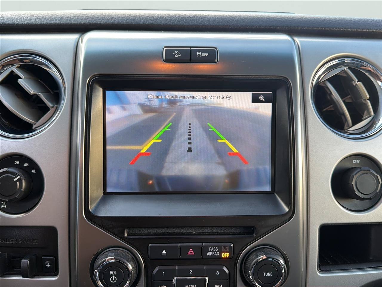 Used 2013 Ford F150 FX4 w/ Luxury Equipment Group AWD/4WD image 22